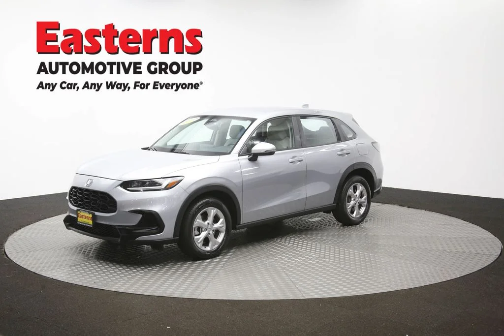 Used 2025 Silver Honda LX image 54