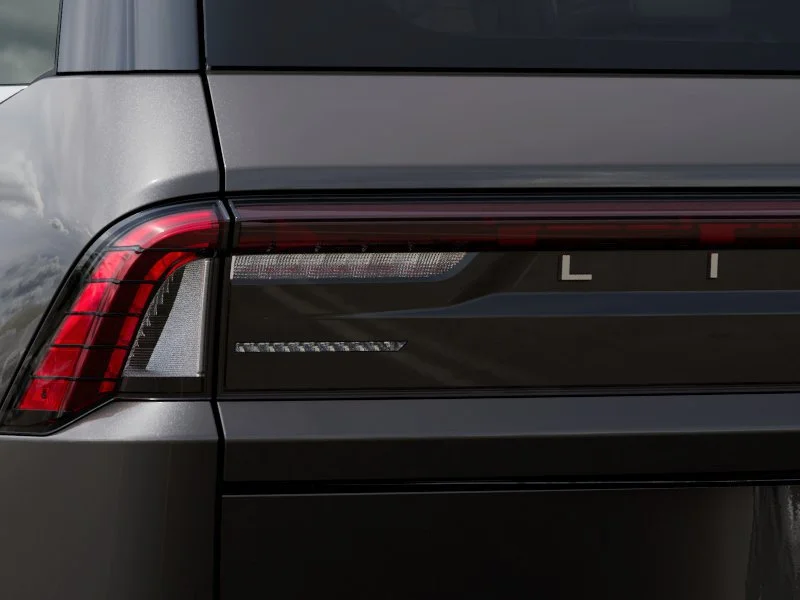 New 2027 Chroma Caviar Dark Gray Metallic Clearcoat Lincoln Black Label image 21
