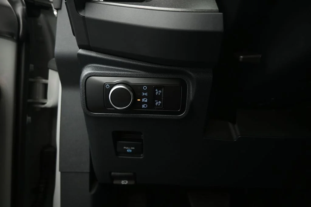 New 2026 Avalanche Gray Ford Big Bend image 8