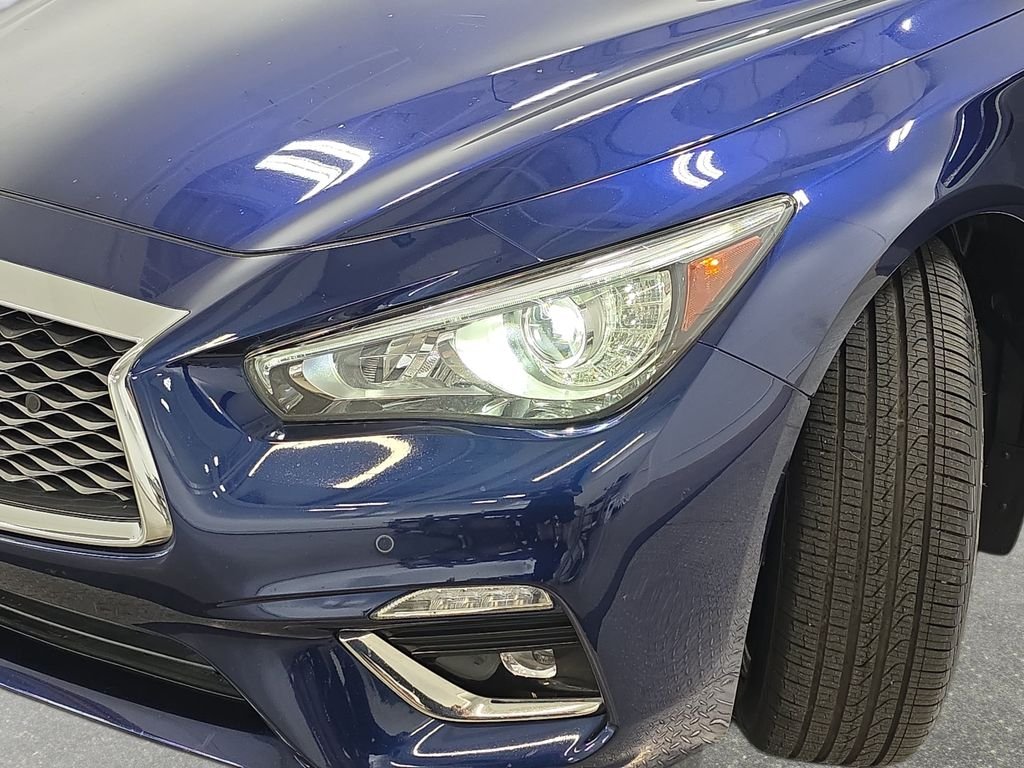 Certified Used 2023 Grand Blue INFINITI LUXE image 28