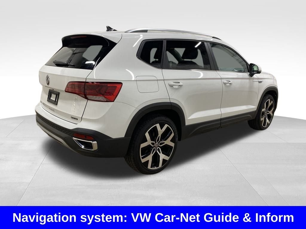 2022 Volkswagen Taos SEL photo 4