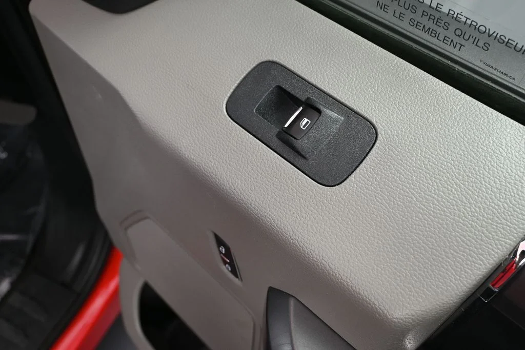 Used 2020 Red Ford XLT image 34