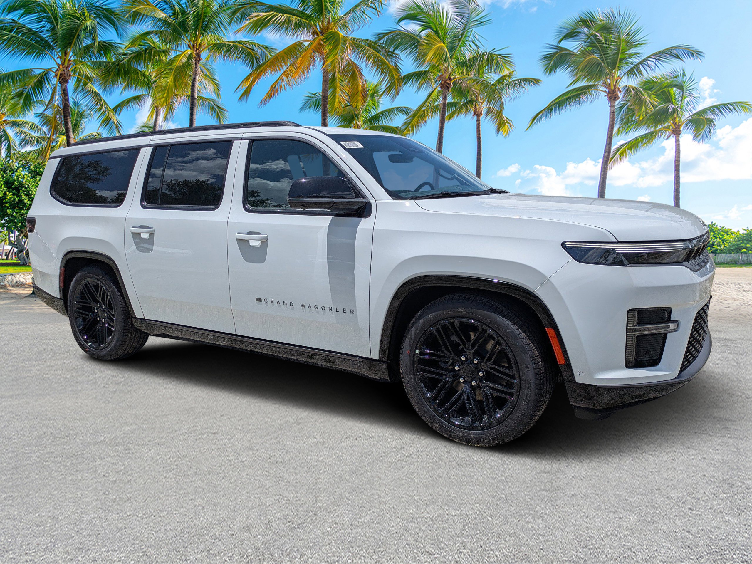 New 2026 Bright White Clear-Coat Exterior Paint Jeep Limited Reserve image 1
