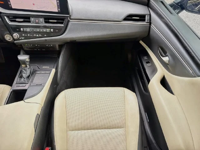 Certified Used 2022 Mica Lexus ES 350 image 18