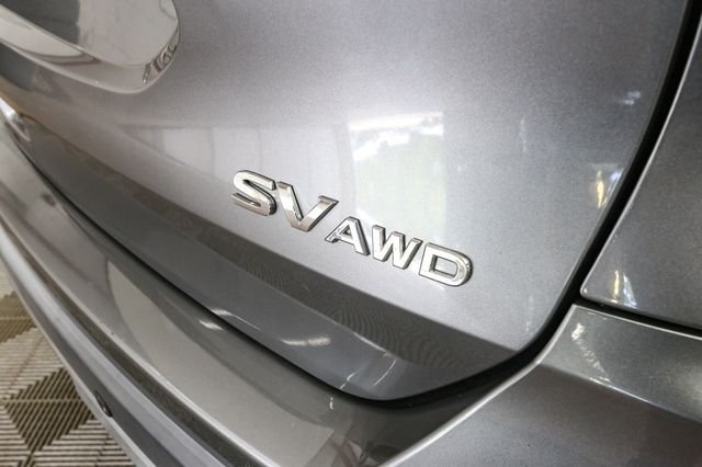 Used 2019 Gray Nissan SV image 10