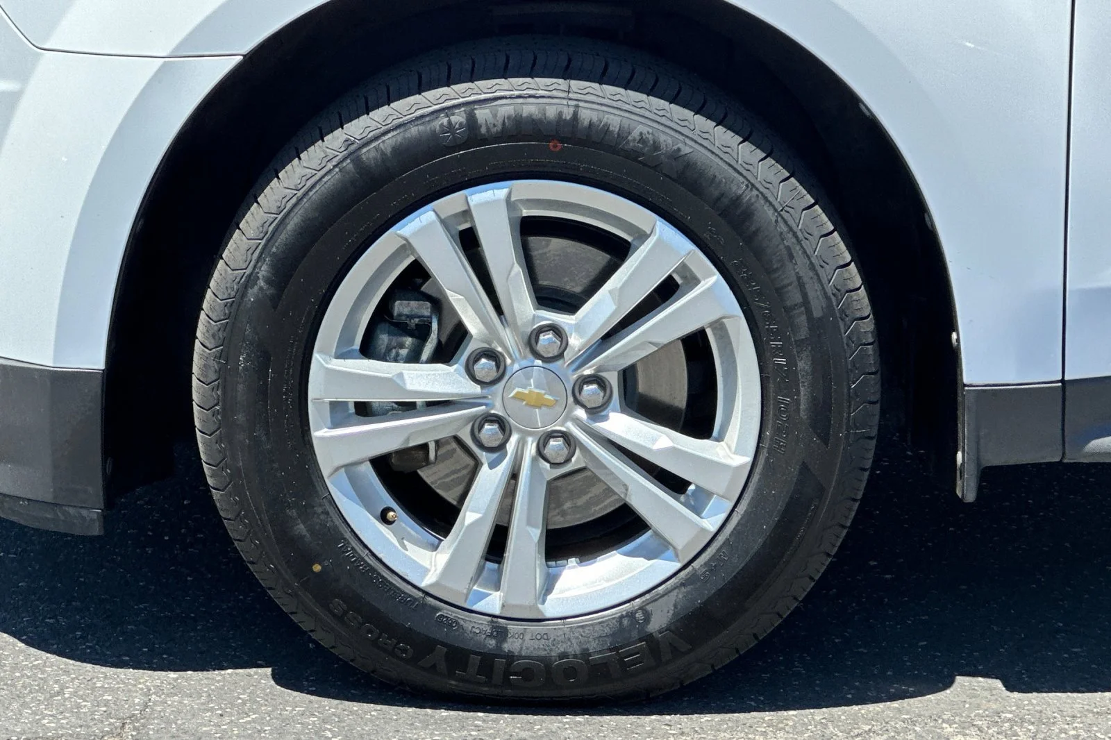 Used 2012 Summit White Chevrolet LS image 23