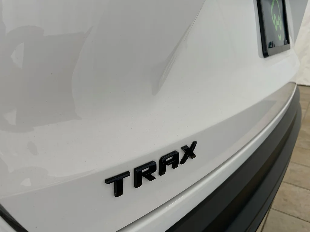 Used 2024 Summit White Chevrolet RS image 29