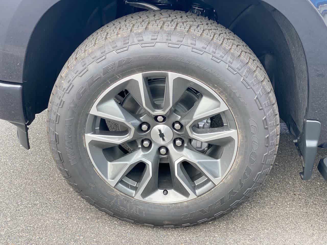 Used 2023 Dark Ash Metallic Chevrolet RST image 10