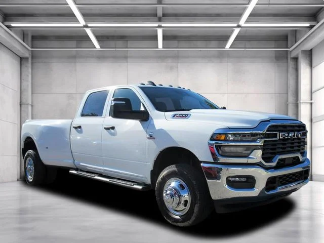 2026 RAM 3500 Tradesman 4X4 Crew Cab LWB's photo