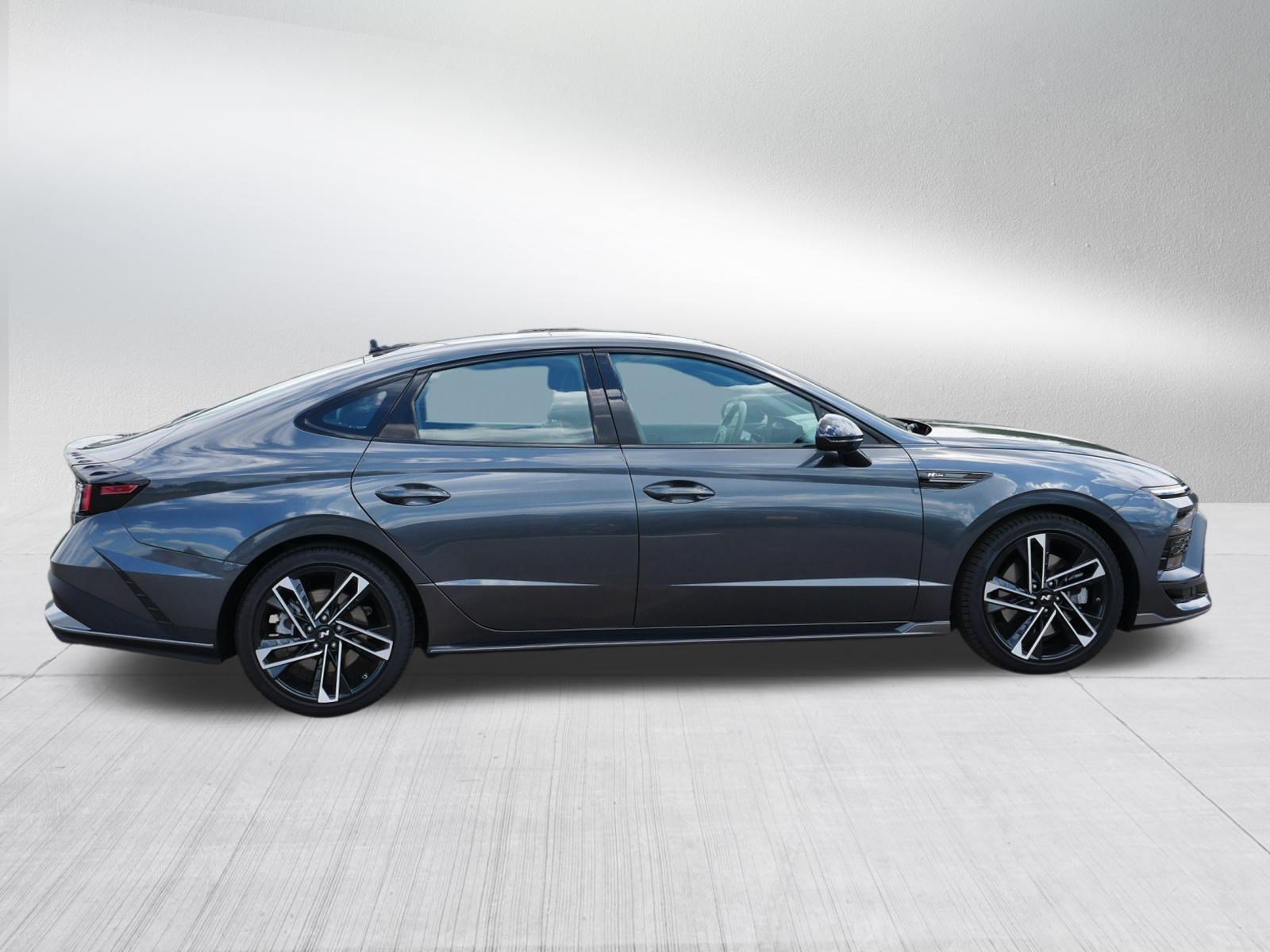 2025 Hyundai Sonata N Line - Photo 8