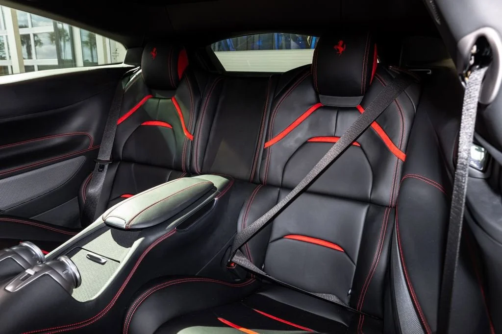 Used 2018 Nero Ferrari V12 image 33