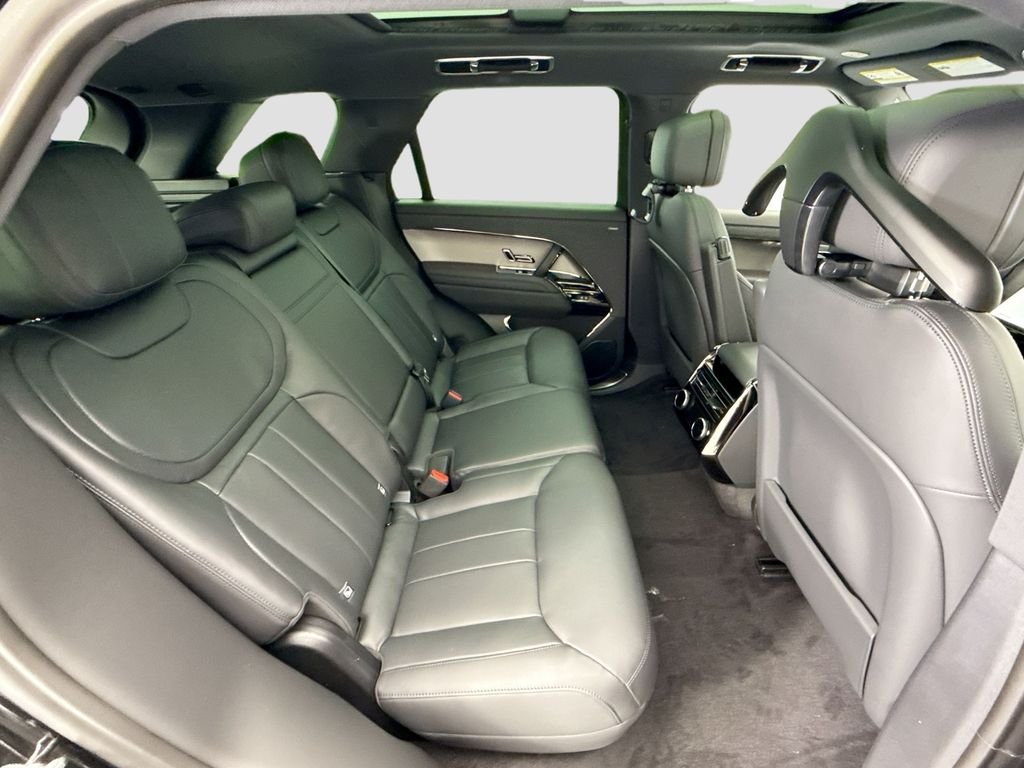 New 2026 Santorini Black Land Rover SE image 22