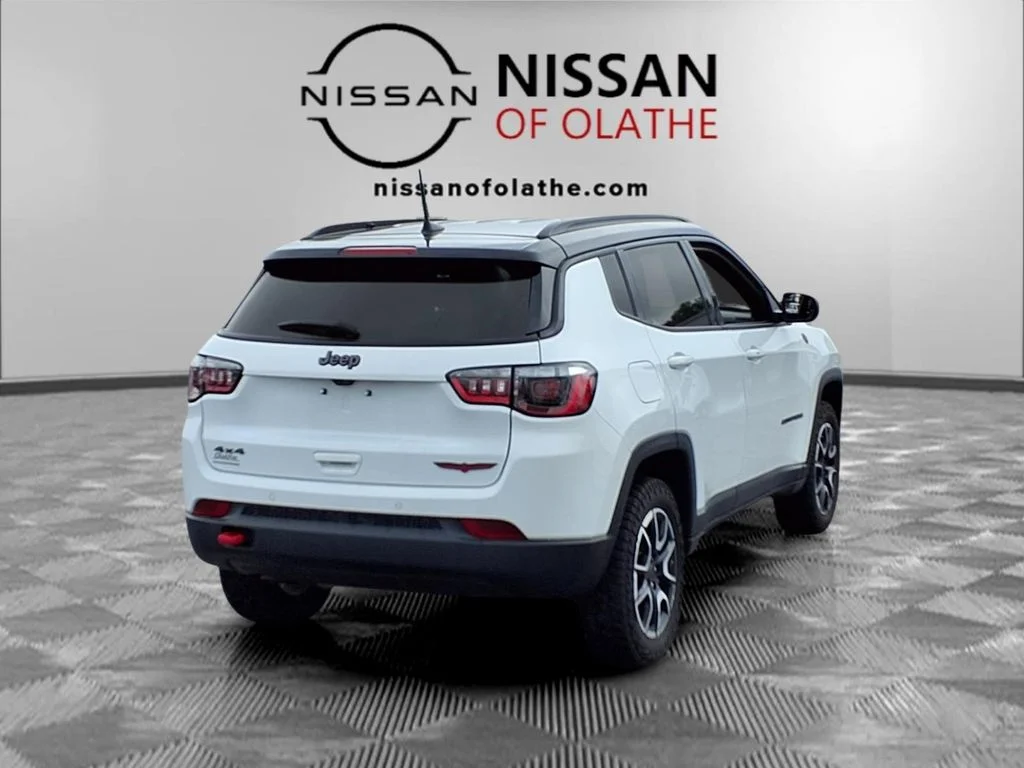 2025 Jeep Compass Trailhawk - Photo 28