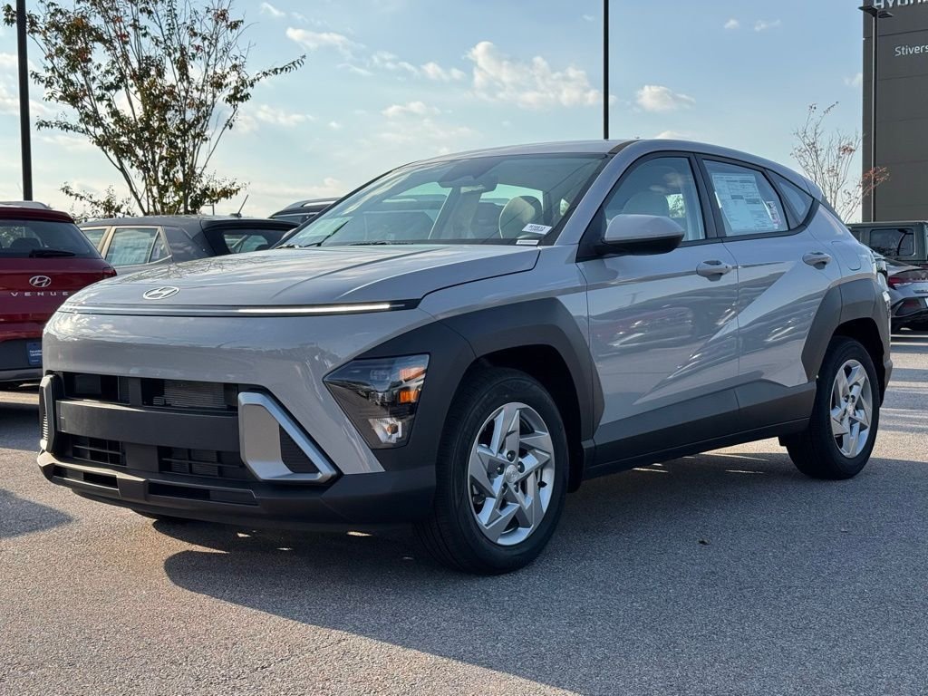 Used 2026 Gray Hyundai SE image 7