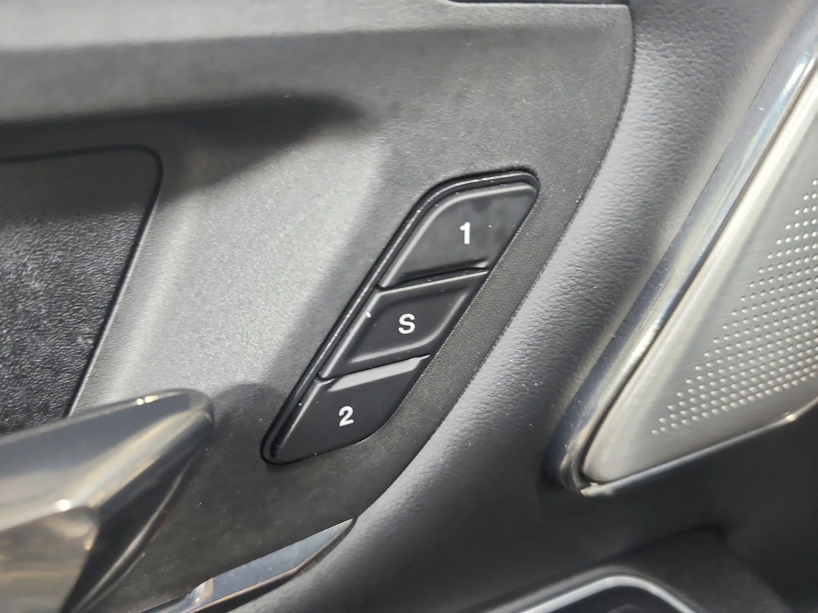 Used 2020 Gray Ram Limited image 22