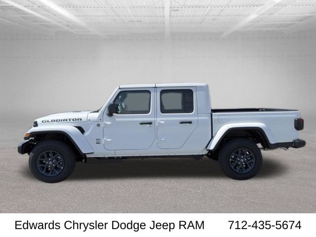 New 2026 Bright White Clear-Coat Exterior Paint Jeep 85th Anniversary Edition image 4
