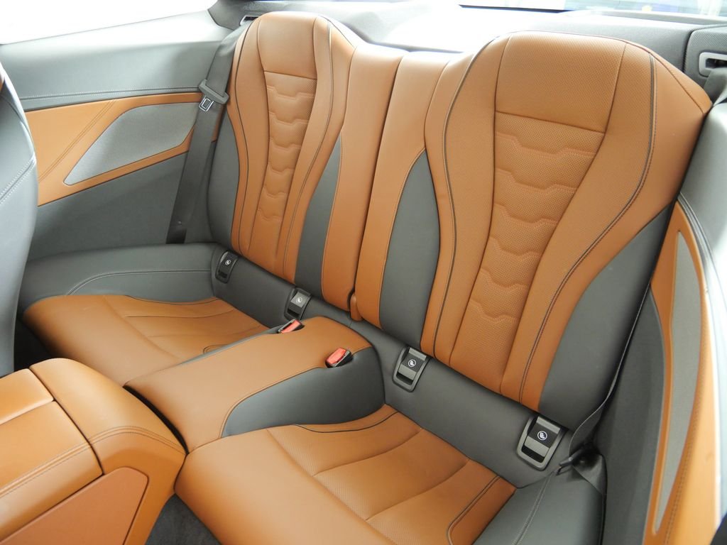 Used 2019 Orange BMW M850i xDrive image 29