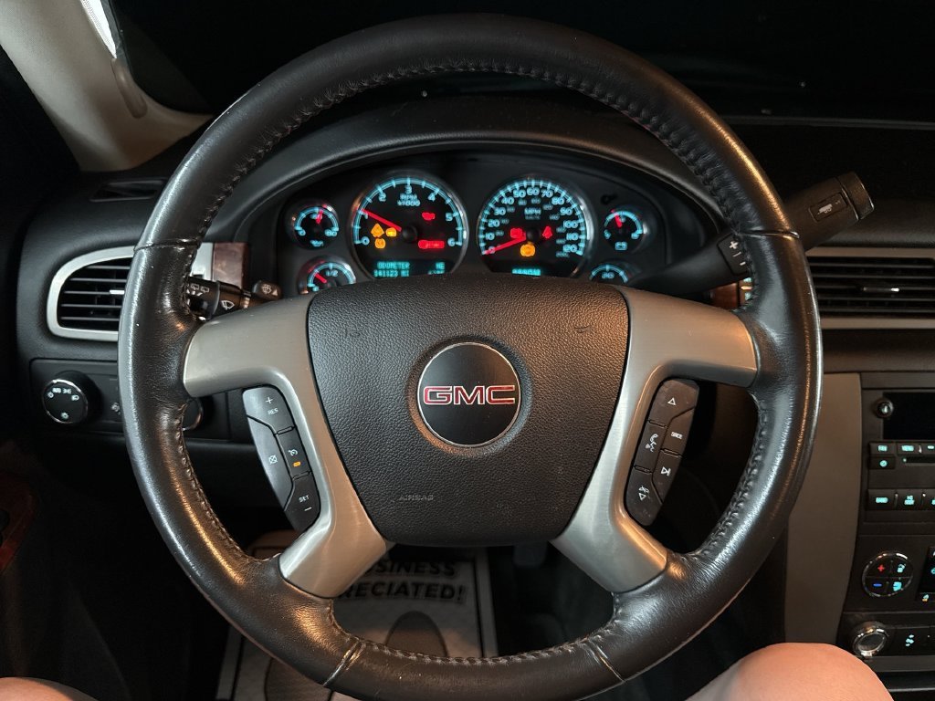 Used 2011 Pure Silver Metallic GMC SLE image 22