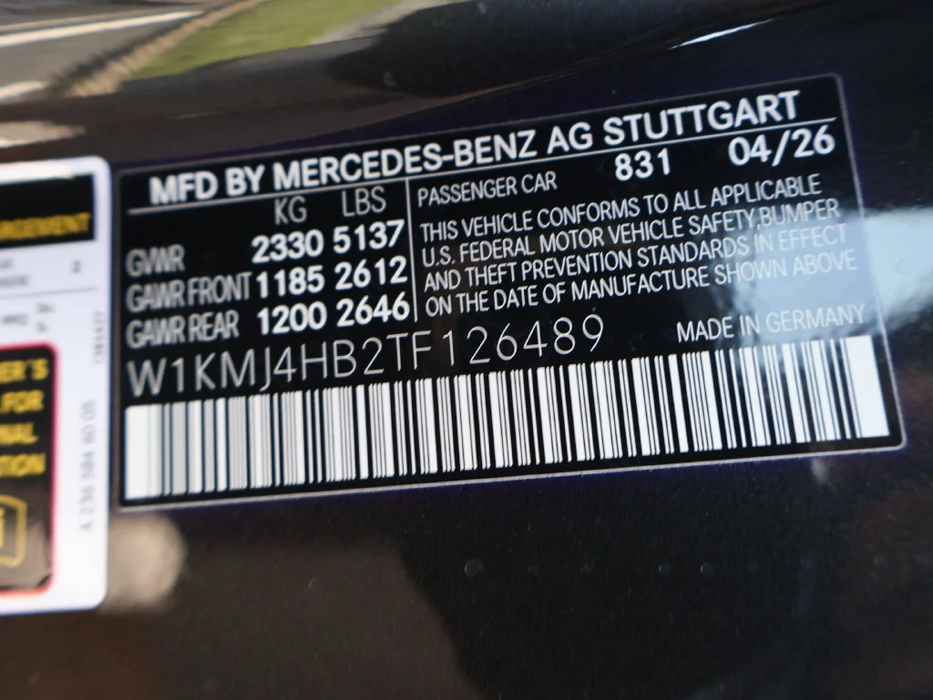 New 2026 Graphite Gray Metallic Mercedes-Benz CLE 300 image 41