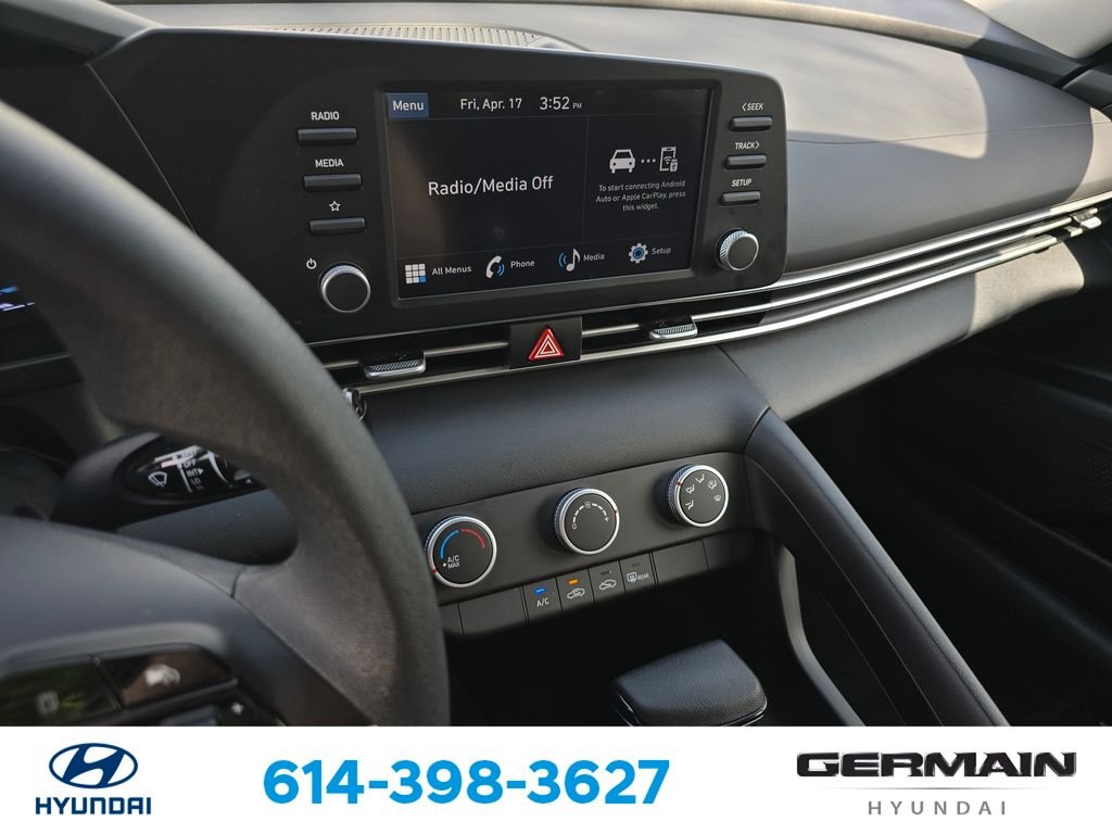 2025 Hyundai Elantra SE - Photo 24