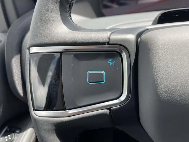 New 2027 Dark Matter Gray Metallic Ford Active image 17