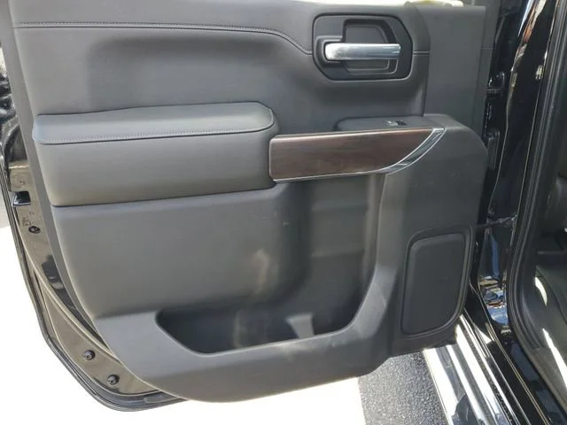 Used 2019 ONYX BLACK GMC SLT image 23