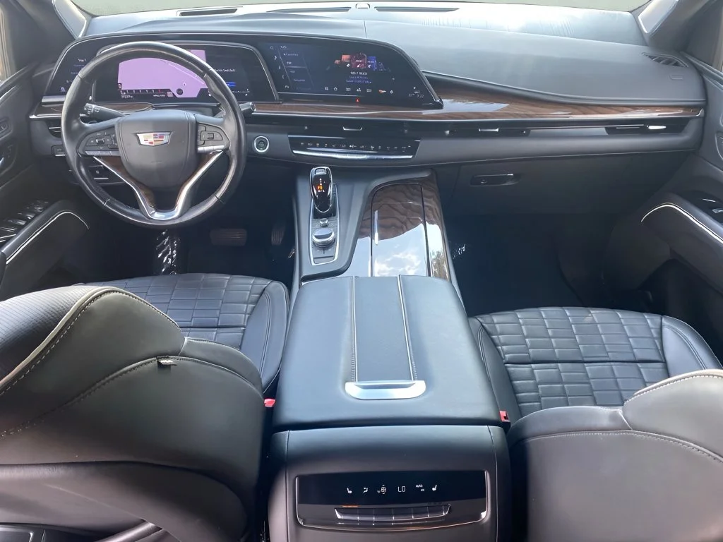Used 2022 SATIN STEEL METALLIC Cadillac Sport Platinum image 17