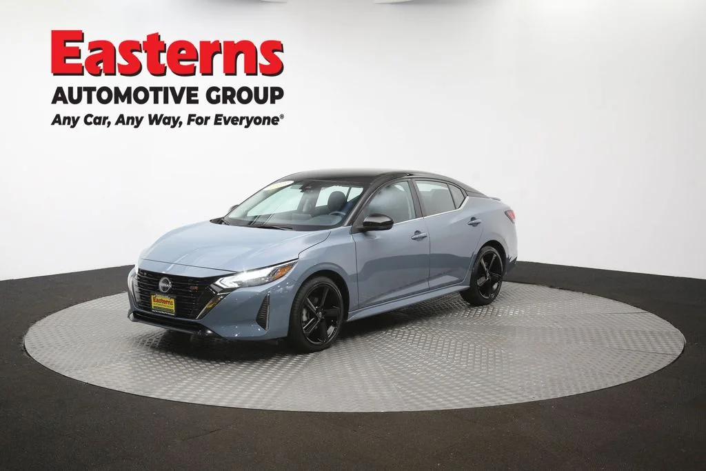 Used 2024 Gray Nissan SR image 55