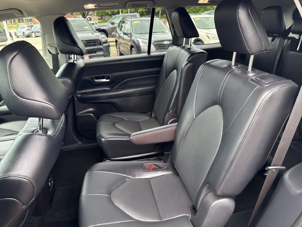 Used 2026 Black Toyota XLE image 38