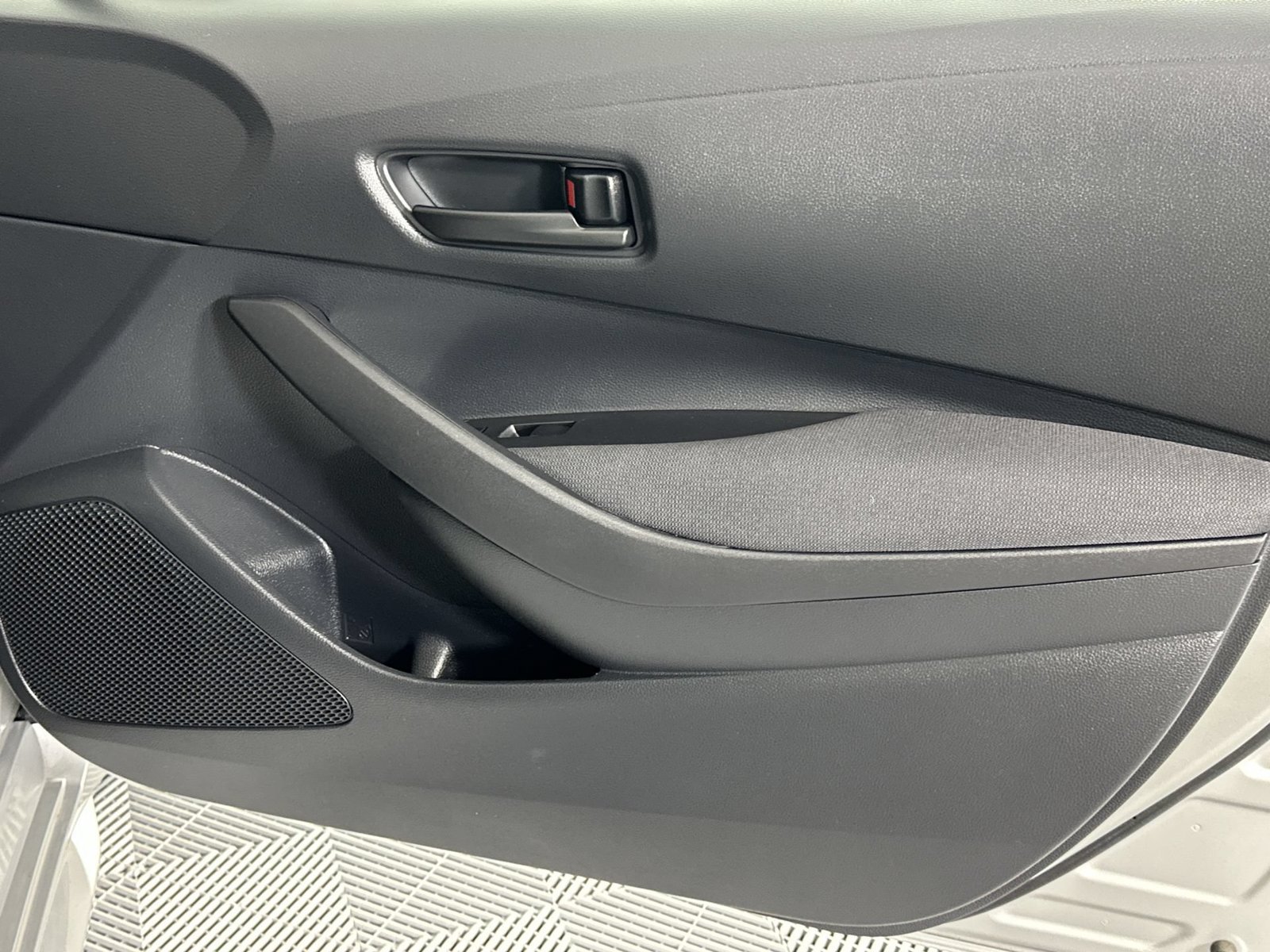 Used 2025 Silver Toyota LE image 29