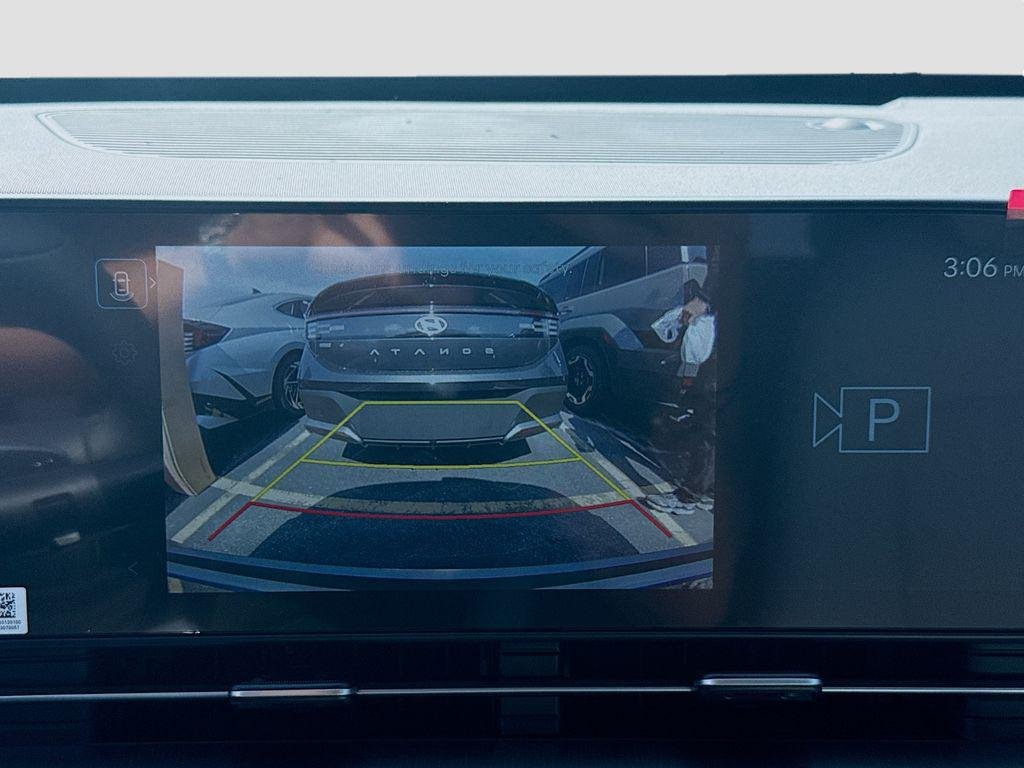 New 2026 Abyss Black Pearl Hyundai SEL Premium FWD image 11