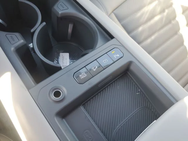 New 2026 Ebony Black Kia Land AWD image 27