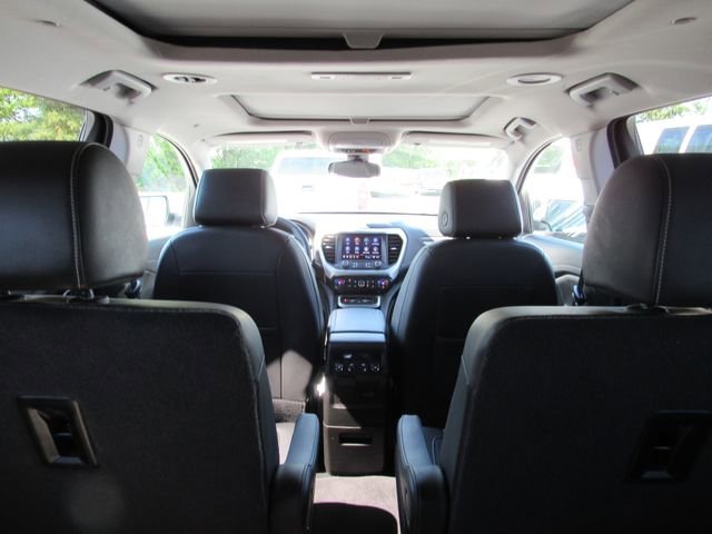 Used 2023 White Frost Tricoat GMC SLT image 32