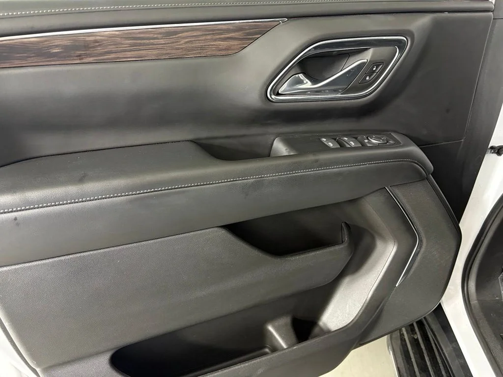 Used 2023 White Chevrolet LS image 13