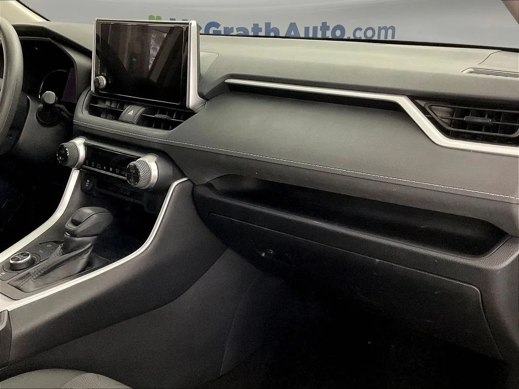 Certified Used 2024 White Toyota XLE image 21