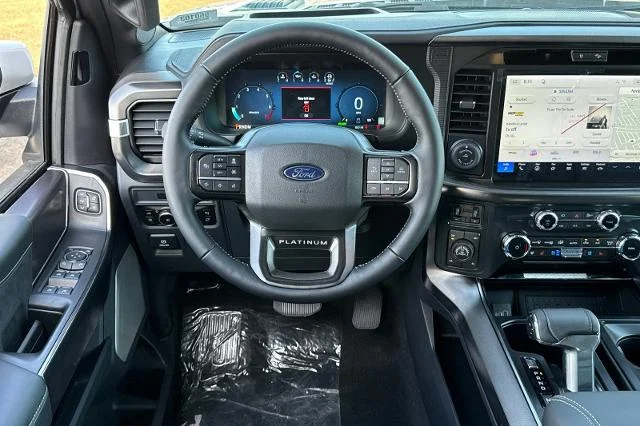 New 2026 Star White Metallic Tri-Coat Ford Platinum® image 33