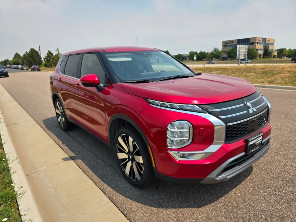 Used 2025 Red Mitsubishi Trail Edition image 7