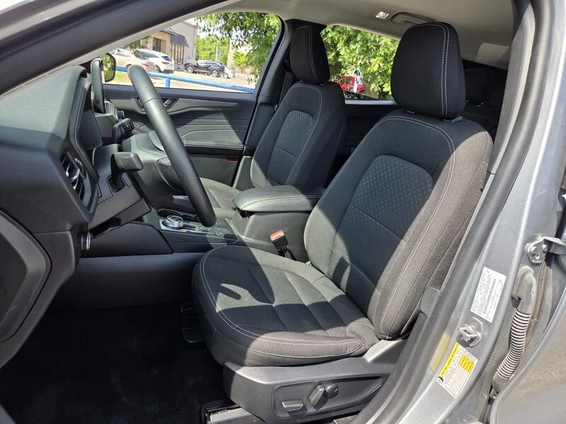 Used 2024 Silver Metallic FORD ACTIVE image 7