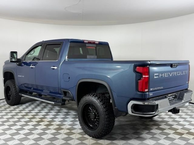 Used 2024 Lakeshore Blue Metallic Chevrolet LTZ image 11
