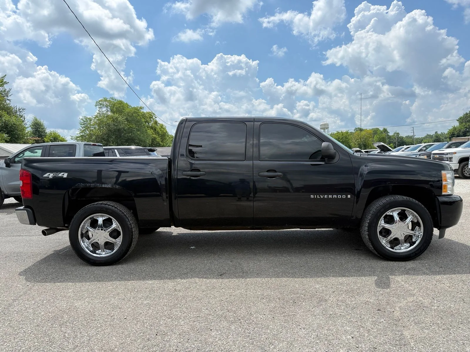 Used 2009 Black Chevrolet LT image 7