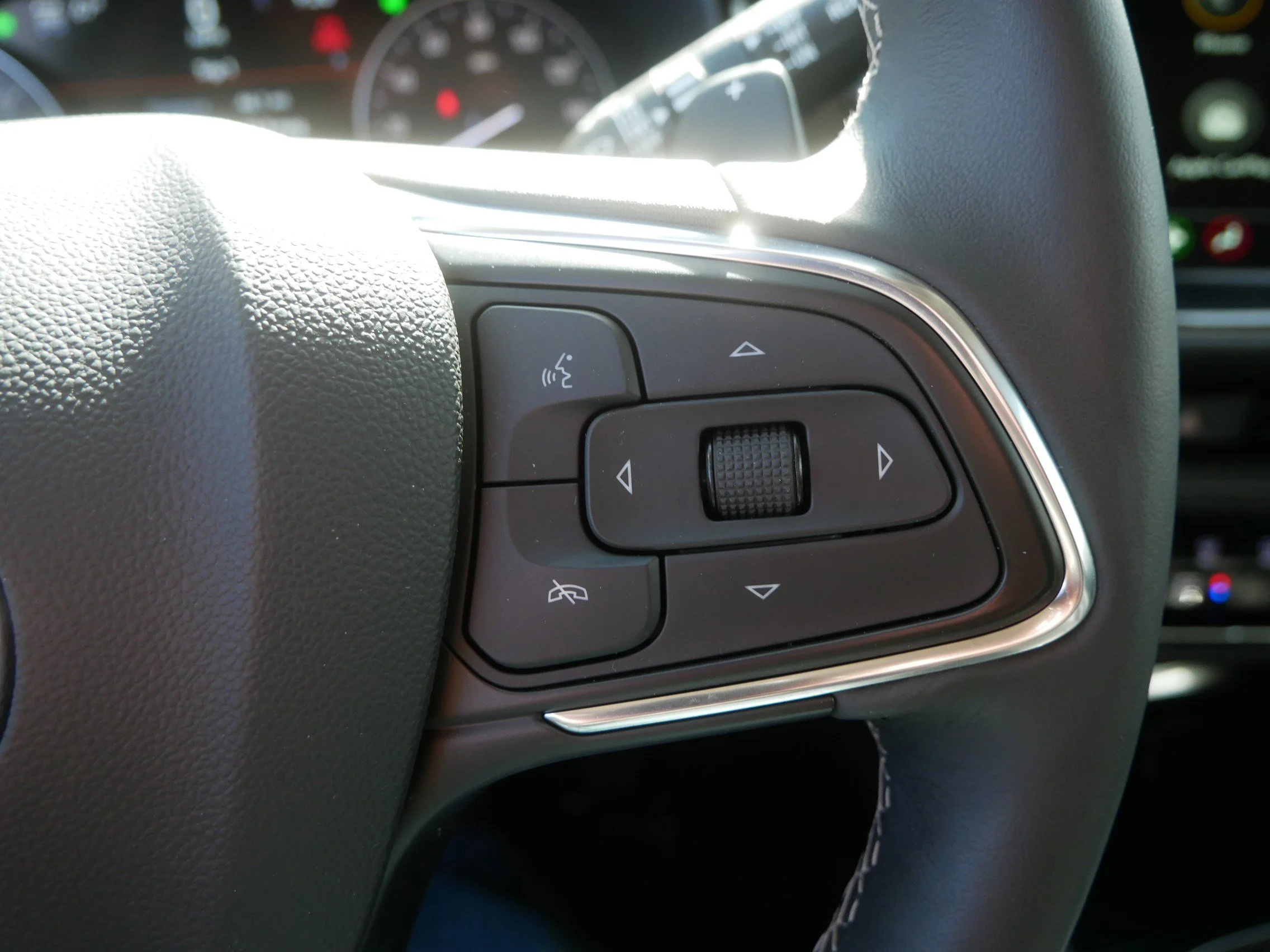 2023 Buick Envision Essence - Photo 28