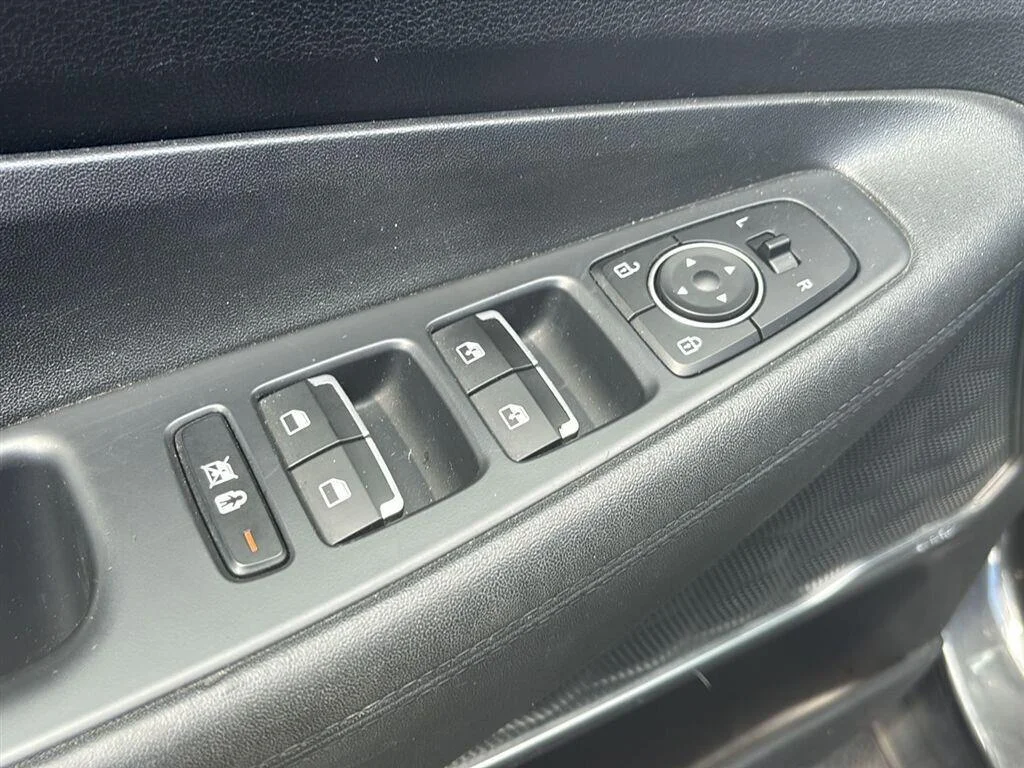 Used 2020 Portofino Gray Hyundai SEL image 6