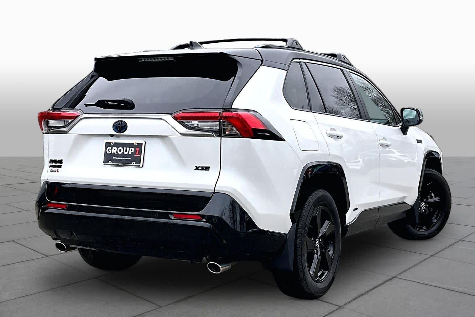 2023 Toyota RAV4 XSE - Photo 13