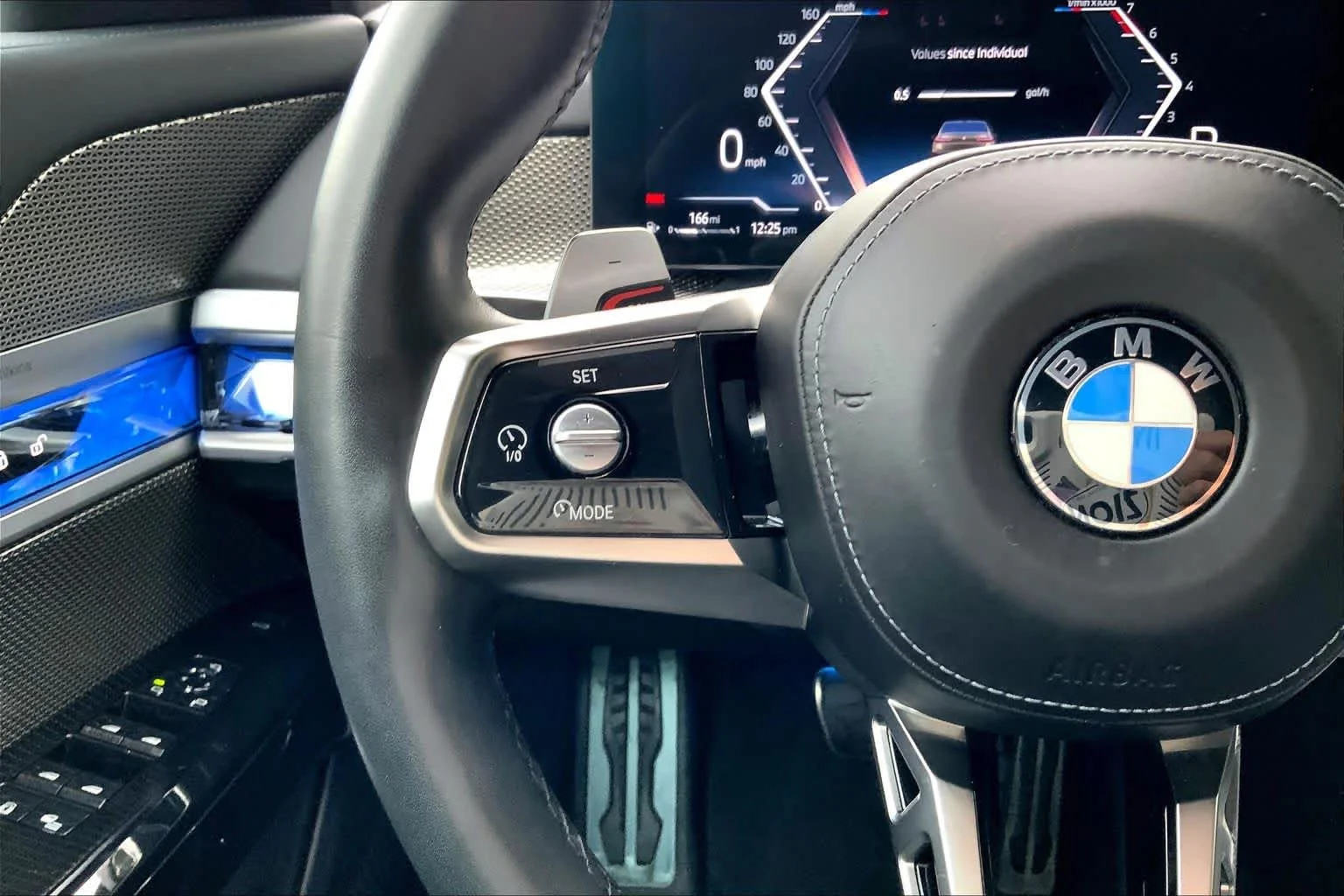 Certified Used 2023 Oxide Grey Met BMW 760i xDrive image 23