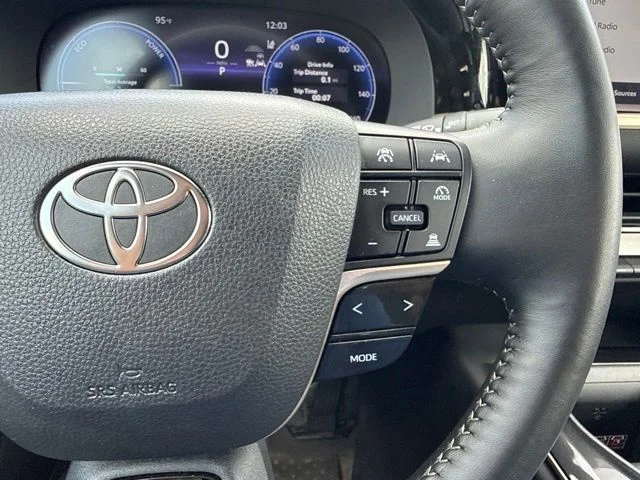 Used 2026  Toyota XLE image 30
