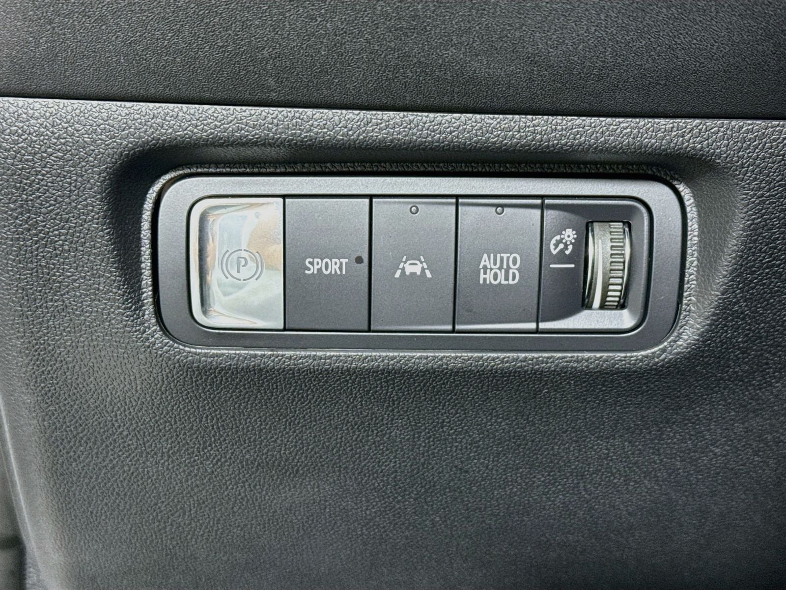 Used 2024 White Honda Elite image 10