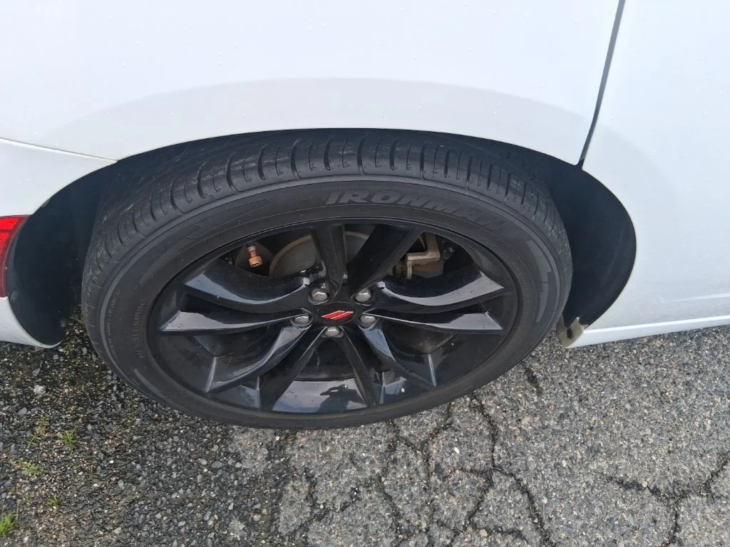 Used 2017 White Dodge R/T image 5