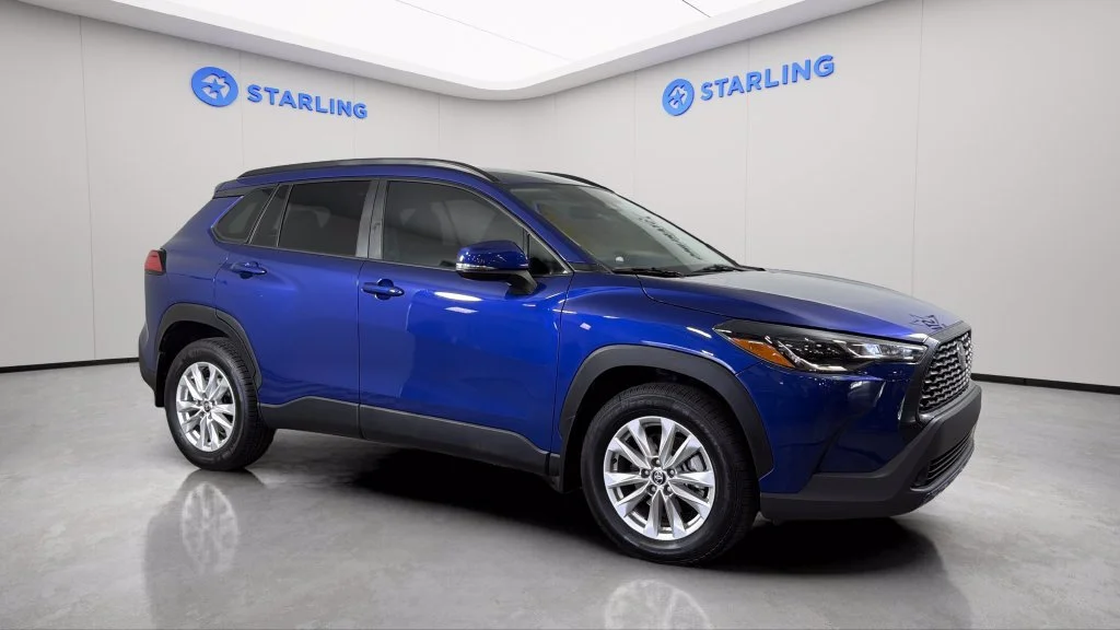 Used 2023 Blue Toyota LE image 14