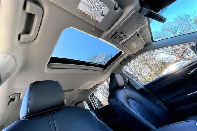 2024 Toyota Highlander XLE - Photo 13