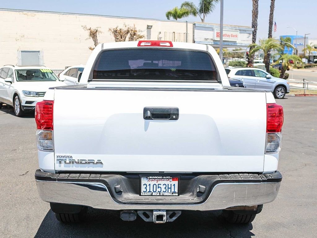 Used 2012 White Toyota Grade image 7